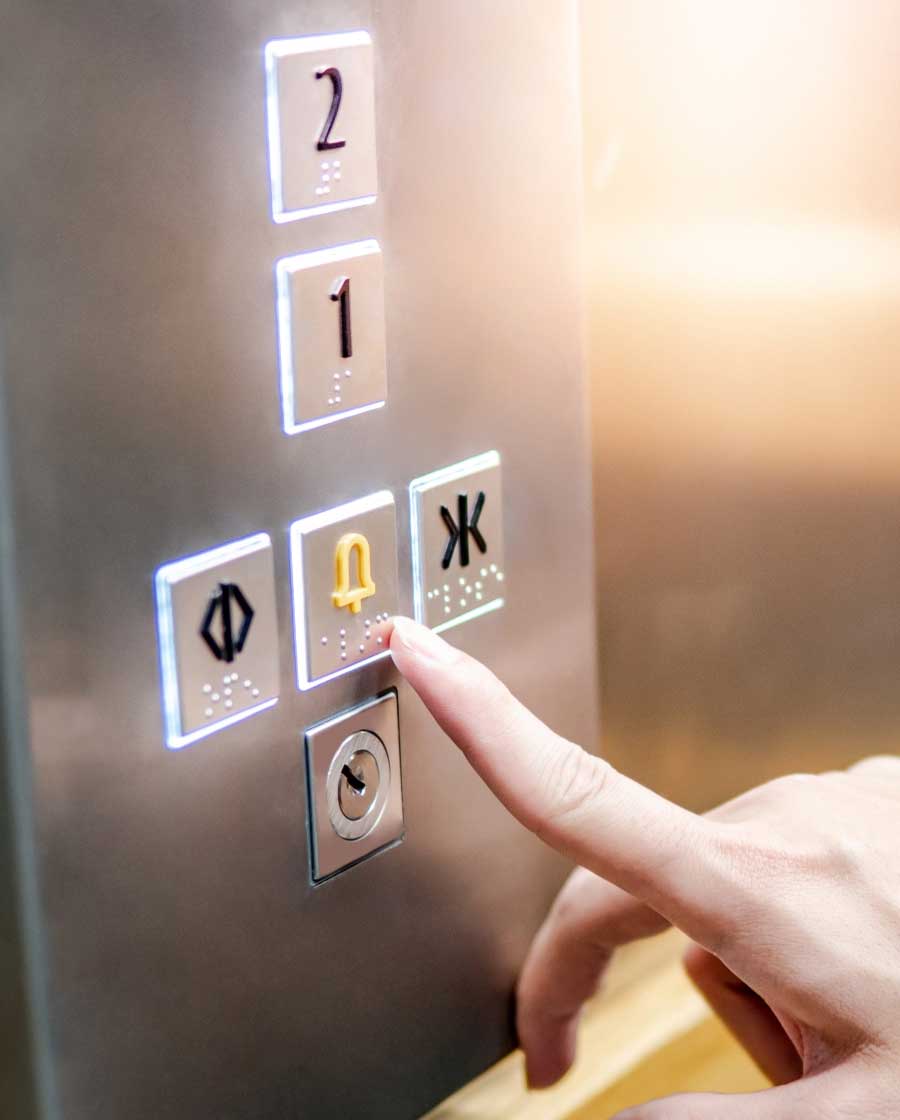 Elevator emergency call button panel
